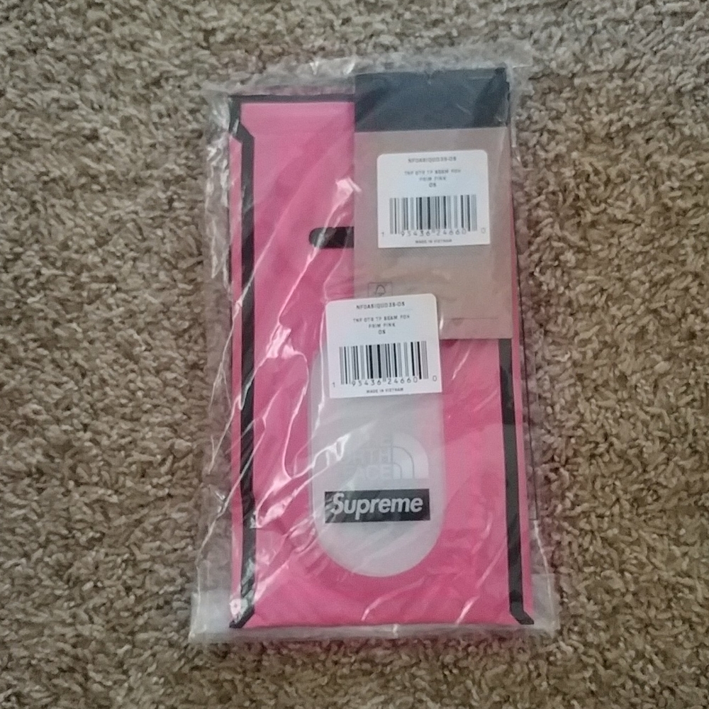 Supreme bag..FIRM..SOLD STOCK X - Picture 4 of 7